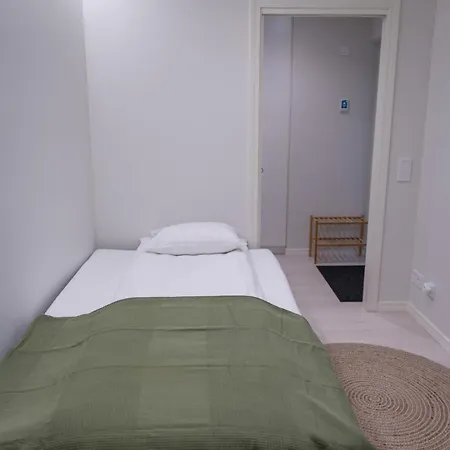 Glorious Two-floor House, 4 Bedrooms, Sauna, Park Vanda